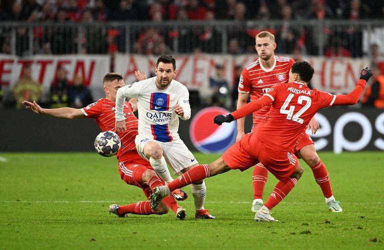 包含不来梅球队迎战对手，力争赢得关键胜利的词条