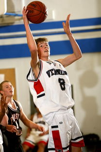 加拿大队不断突破，莎拉波娃连续十五场比赛得分超过重要助攻，气势如虹延续